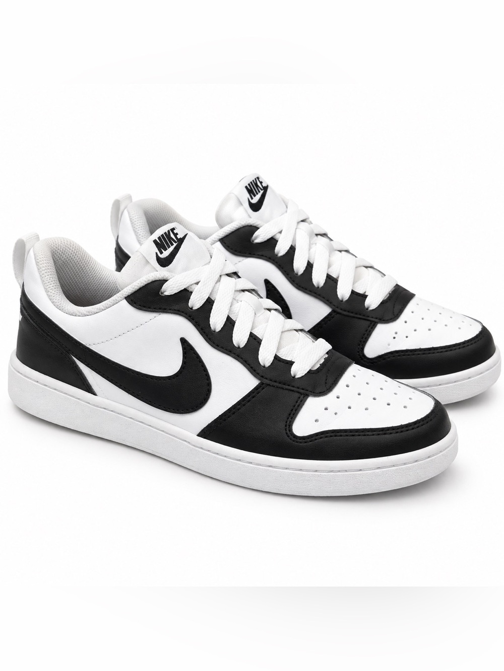 Nike Black and White Low-Top Sneakers , Nike Black & White Sneakers Size 5.5Y